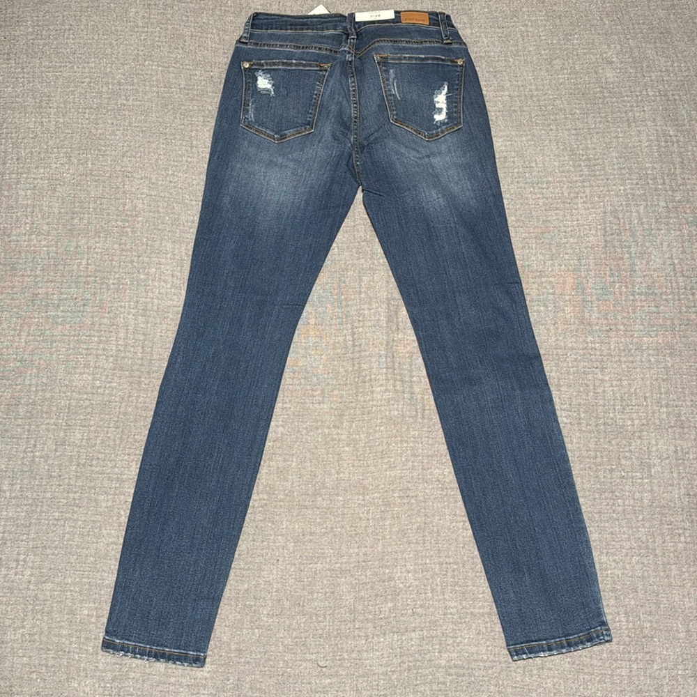 Judy Blue skinny jeans - Picture 2 of 5